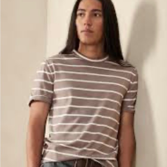 BANANA REPUBLIC ‘Authentic Tee’ 100% Supima Cotton Beige White Stripe Unisex XL - Picture 3 of 9